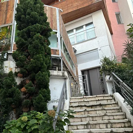 Hill Tirana Appartement