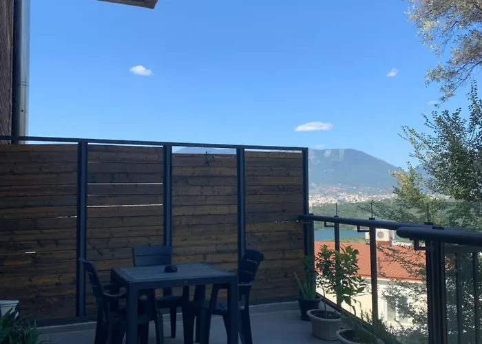 Hill Tirana Appartement *