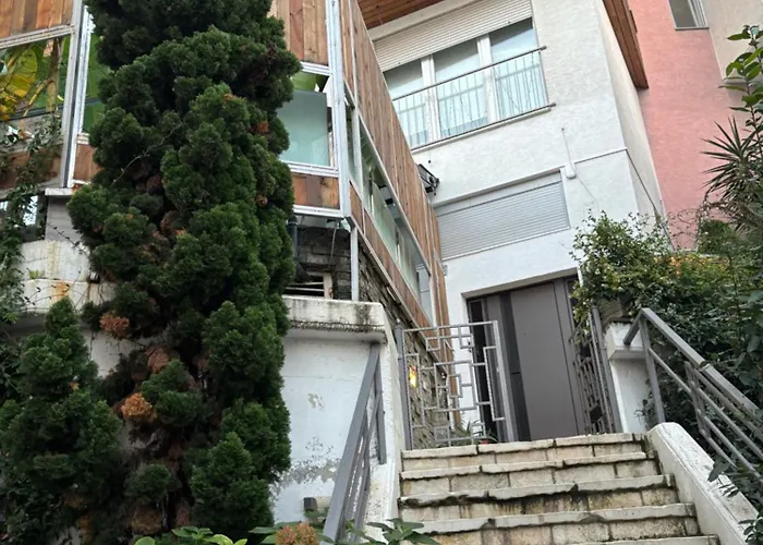 Hill Tirana Appartement
